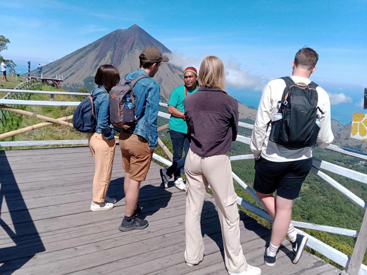 Kristian Homestay Bajawa Exteriér fotografie
