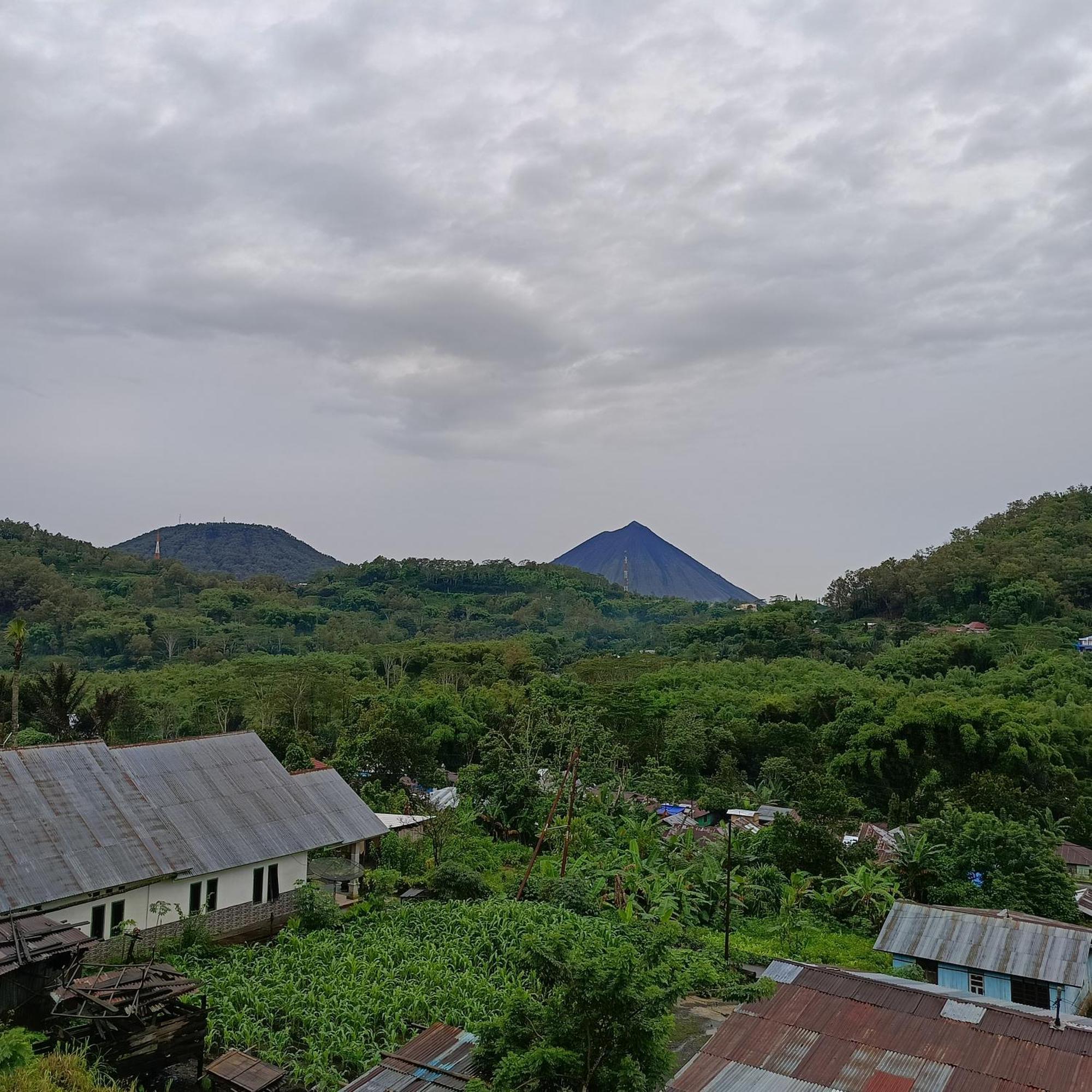 Kristian Homestay Bajawa Exteriér fotografie